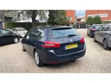 Foto 23 van Peugeot 308 SW 1.2 PureTech Blue Lease-Navi-Clima-Cruise-APK