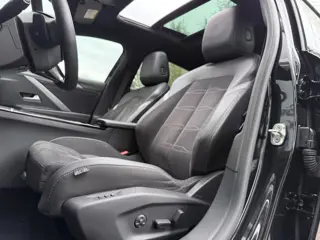 Foto 12 van Opel ASTRA 1.6 Hybrid Edition Pano/360/HuD/Memory