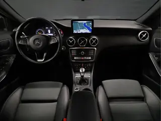 Foto 16 van Mercedes-Benz A-Klasse 180 BlueEFFICIENCY Business [CRUISECONTROL, STOELVERWARMING, CAMERA, PDC V+A,