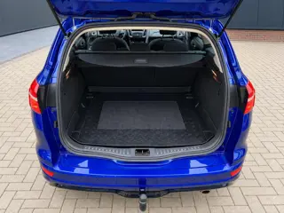 Foto 18 van Ford Focus Wagon 1.5 Titanium NIEUWSTAAT NAVI CRUISE KEYLESS CAMERA PDC CLIMA