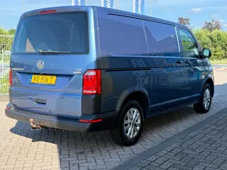 Foto 18 van Volkswagen Transporter 2.0 TDI Highline AIRCO Leer Navi Pdc Camera 2x schuifdeuren