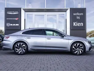 Foto 15 van Volkswagen Arteon 1.5 TSI R Line | Pano | Full LED | Keyless Entry | Ergo Comfort Stoelen | ACC | 19