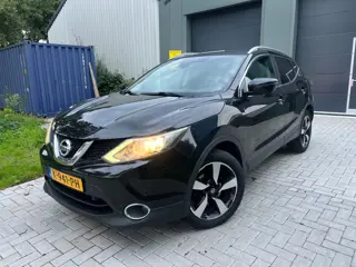 Nissan Qashqai 1.2 Premier Edition pano/camera
