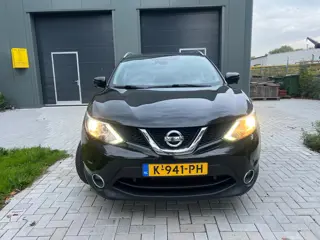 Foto 13 van Nissan Qashqai 1.2 Premier Edition pano/camera