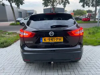 Foto 17 van Nissan Qashqai 1.2 Premier Edition pano/camera