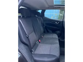 Foto 11 van Nissan Qashqai 1.2 Premier Edition pano/camera