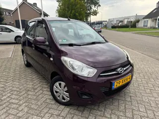 Foto 13 van Hyundai I10 1.0 i-Drive Cool Airco, 2e eigenaar