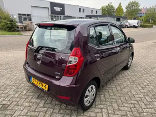 Foto 16 van Hyundai I10 1.0 i-Drive Cool Airco, 2e eigenaar