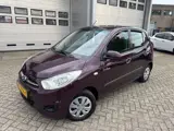 Foto 27 van Hyundai I10 1.0 i-Drive Cool Airco, 2e eigenaar