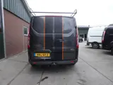 Foto 28 van Ford Transit Custom 320 2.0 TDCI L2H1 Sport*navi/cam * 3zits