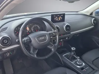 Foto 11 van Audi A3 1.4TFSI Pro Line plus Met ECC I NAVIG I PANO DAK