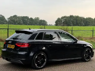 Foto 18 van Audi A3 Sportback 1.4 TFSI RIJDTGOED/S-LINE/AUTOMAAT/NWE APK
