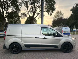 Foto 14 van Ford Transit Connect 1.6 TDCI L2 2015 | 3 Zits | Airco