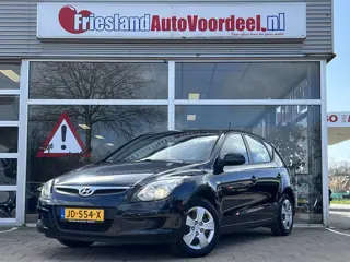 Hyundai i30 1.4i Dynamic 5 Deurs / Trekhaak / Airco /  150.989 KM / 2009/APK 09-2027/
