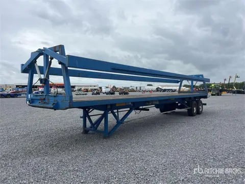 HOUCON Cargo Systems DAS-G-13 T/A Flatbed Trailer
