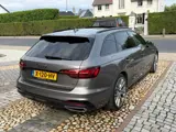 Foto 25 van Audi A4 Avant 45 TFSI quattro S-edition Panodak Matrix