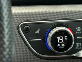 Foto 19 van Audi A4 Avant 45 TFSI quattro S-edition Panodak Matrix