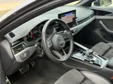 Foto 22 van Audi A4 Avant 45 TFSI quattro S-edition Panodak Matrix