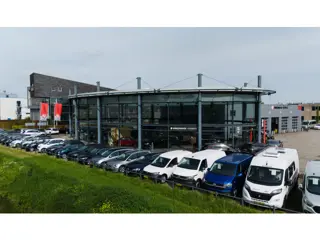 Foto 8 van Renault Clio Estate 0.9 TCe Limited | Navigatie/Android/Apple Carplay | LM Velgen 16" | Cruise Contr