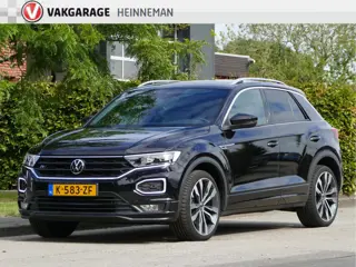 Volkswagen T-Roc 1.5 TSI Sport Business R | digitaal dashboard | Apple Carplay/Android auto | trekha