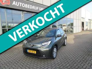 Toyota Aygo X 1.0 VVT-i S-CVT Play
