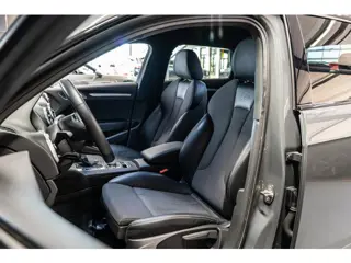 Foto 13 van Audi A3 Sportback 35 TFSI CoD Sport S Line Edition B&O | Nederlandse Auto