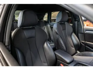 Foto 14 van Audi A3 Sportback 35 TFSI CoD Sport S Line Edition B&O | Nederlandse Auto