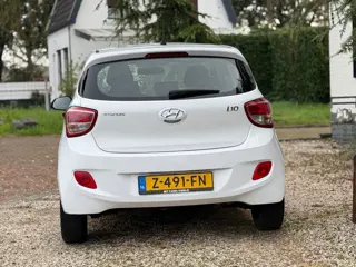 Foto 13 van Hyundai I10 1.0i i-Motion Comfort|Airco|Goed onderhouden|Nette auto!
