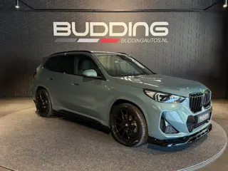 Foto 13 van BMW X1 xDrive25e | M-sport | Trekhaak | Keyless | 20''