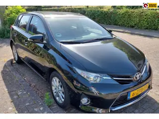 Toyota Auris 1.6 Now Top 5 editie