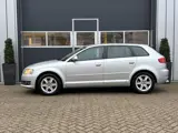 Foto 25 van Audi A3 Sportback 1.6 Attraction Business Edition | Airco | NAP | Climate | CV | Camera |