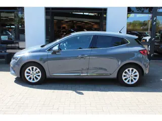 Foto 18 van Renault Clio 1.3 TCe Intens 130 pk EDC AUTOMAAT, Winterpakket