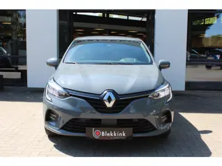 Foto 16 van Renault Clio 1.3 TCe Intens 130 pk EDC AUTOMAAT, Winterpakket