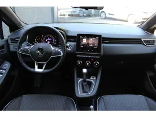 Foto 15 van Renault Clio 1.3 TCe Intens 130 pk EDC AUTOMAAT, Winterpakket