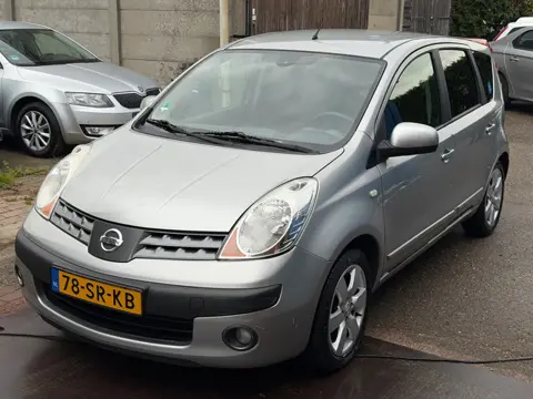 Nissan Note 1.6 First Note Automaat Clima Cruise Trekhaak Aangepast voor Minder Validatie Stoel Omho