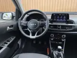 Foto 23 van Kia Picanto 1.0 DPi DynamicPlusLine | Achteruitrijcamera | Keyless go/entry | Apple Carplay | Aircon