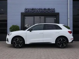 Foto 19 van Audi Q3 45 TFSI quattro 235 PK PANO, S-TRONIC, VIRT.COCKPIT, DRIVE SELECT