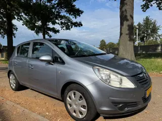 Foto 12 van Opel Corsa 1.2-16V Business 2008 airco automaat apk