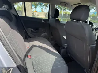 Foto 11 van Opel Corsa 1.2-16V Business 2008 airco automaat apk