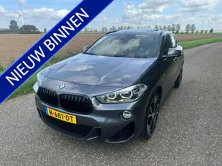 BMW X2 sDrive20i High Executive M-Sport Panodak Schaal Stoelen Enz