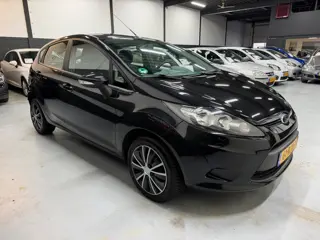 Foto 13 van Ford Fiesta 1.25 Limited Nap/Airco/5Drs/APK 10-2027!