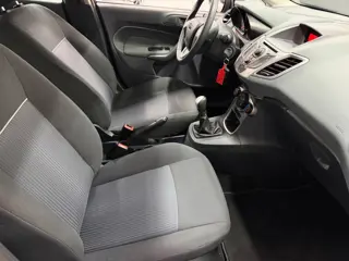 Foto 19 van Ford Fiesta 1.25 Limited Nap/Airco/5Drs/APK 10-2027!