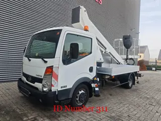 Nissan Cabstar 35.13 GSR E179T (bj 2011)