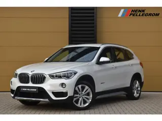 Foto 12 van BMW X1 sDrive20i * Trekhaak * LED * Leder * Stoelverwarming * 18''LM *