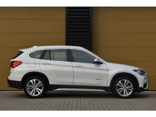Foto 19 van BMW X1 sDrive20i * Trekhaak * LED * Leder * Stoelverwarming * 18''LM *