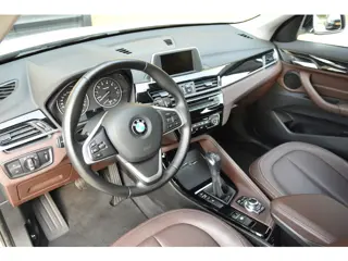 Foto 13 van BMW X1 sDrive20i * Trekhaak * LED * Leder * Stoelverwarming * 18''LM *