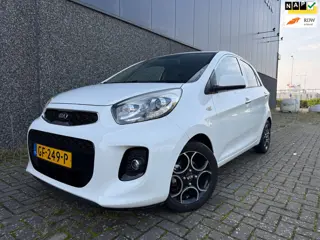 Kia Picanto 1.0 CVVT First Edition/Cruise/Clima/Nieuwe APK en beurt!