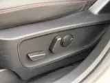 Foto 21 van Ford Kuga 2.5 PHEV 225PK ST-Line X | Pano | B&O Sound | Drive Assist