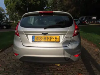 Foto 17 van Ford Fiesta 1.25 Limited Airco Stuurbekrachtiging