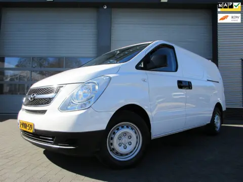 Hyundai H 300 2.5 CRDi 100kw, Euro 5, Airco. Nieuw A.P.K.